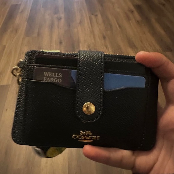 NWT Coach Black Card Holder with Gold Accents - Picture 5 of 5